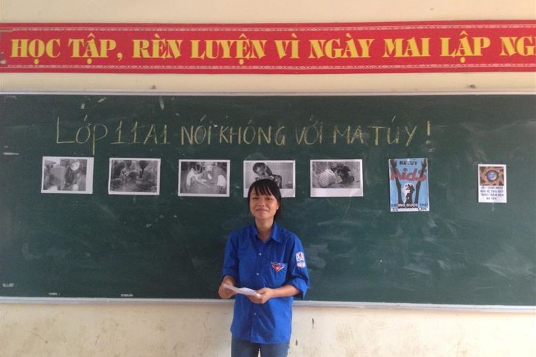 Học sinh 11A1 sinh hoạt lớp theo chủ đề
